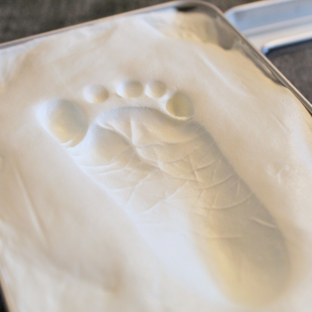 Hand & Foot Air-Dry Impression Kit for Perinatal Bereavement in Keepsake Tin Mold – (4.5"x3.3")