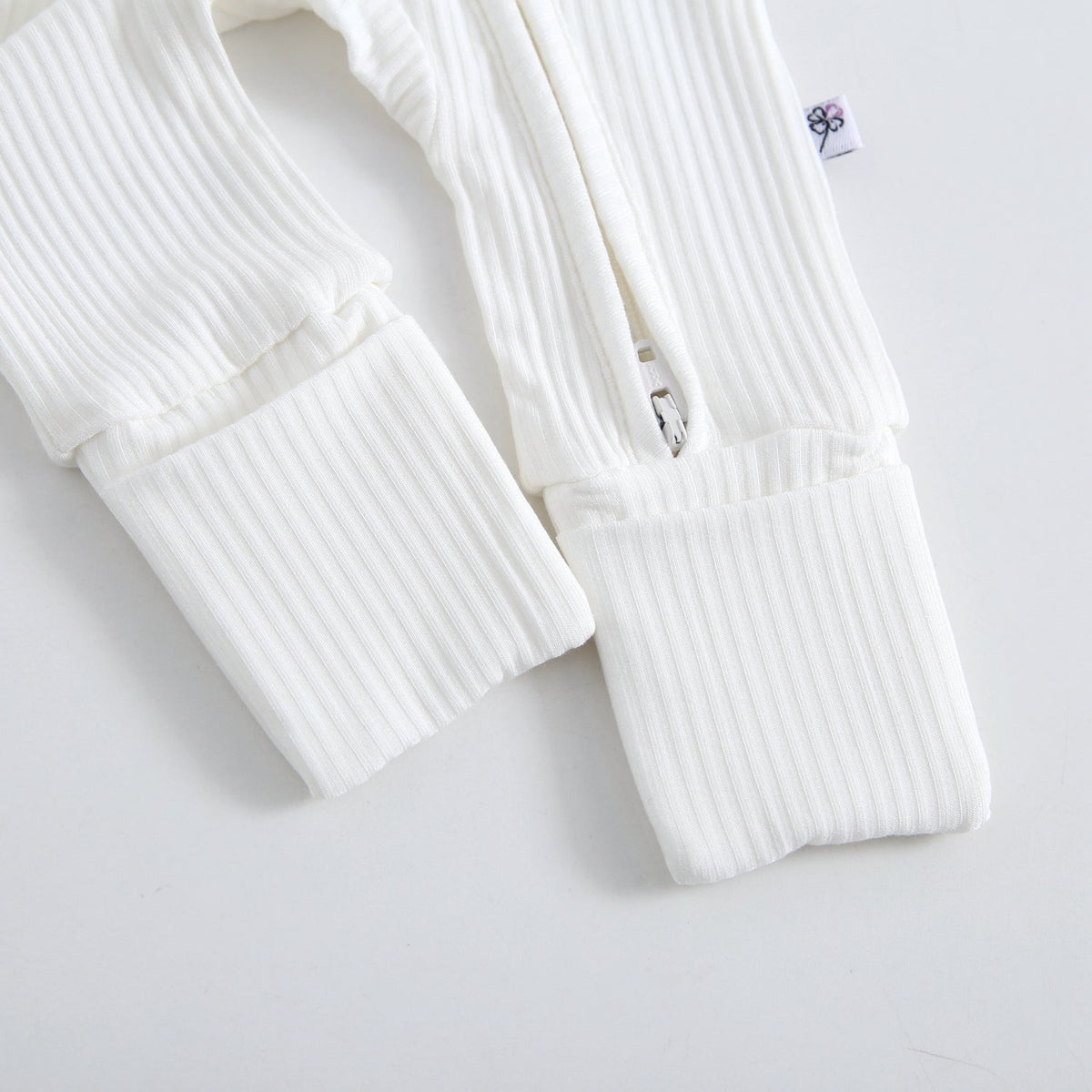 Snow Ribbed Zippered Baby Romper