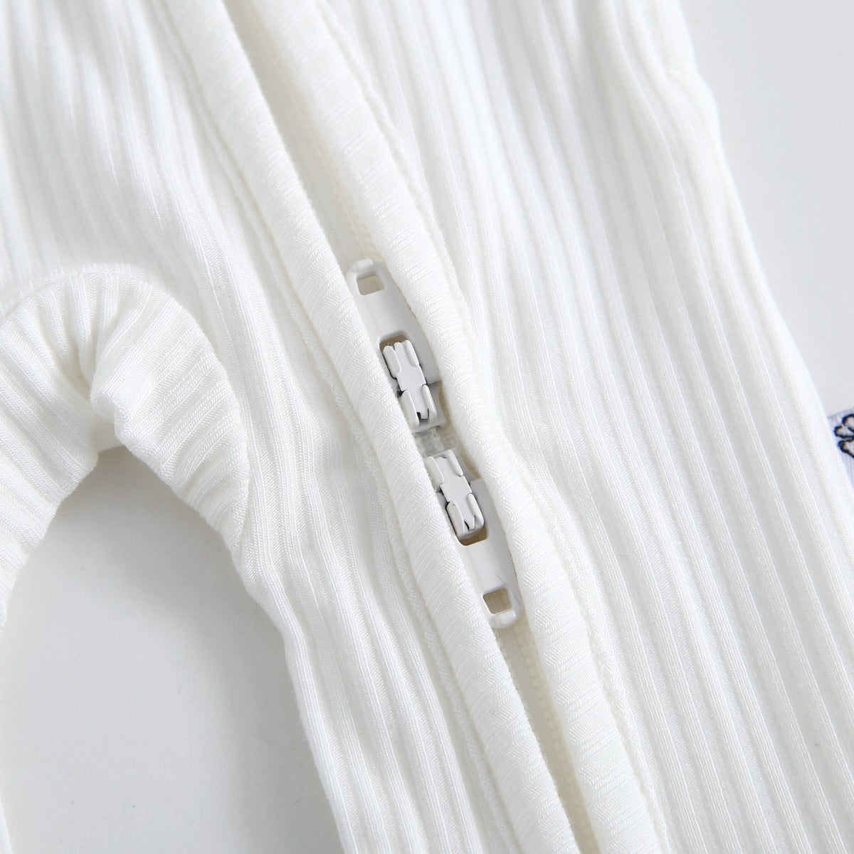 Snow Ribbed Zippered Baby Romper
